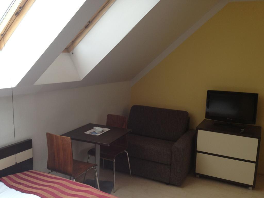 Apartman Nellinka Bešeňová Exterior foto